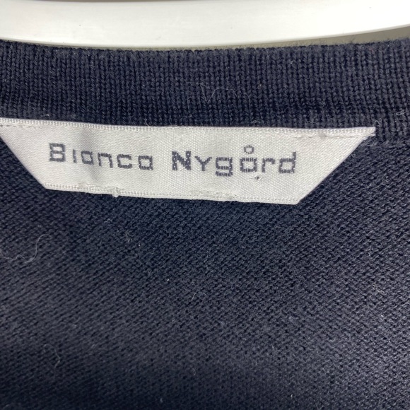 2/$25 Bianca Nygard Sweater ‘Love’ - Picture 3 of 3